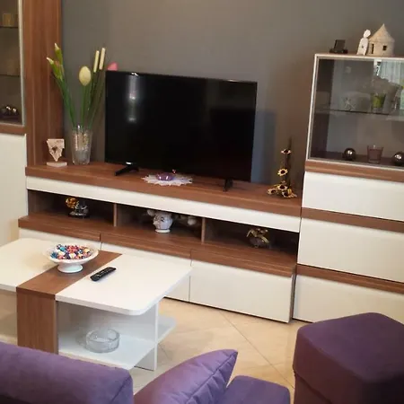 Apartament Radolovic *